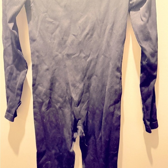 GoQQ Black BodySuit - Picture 2 of 4